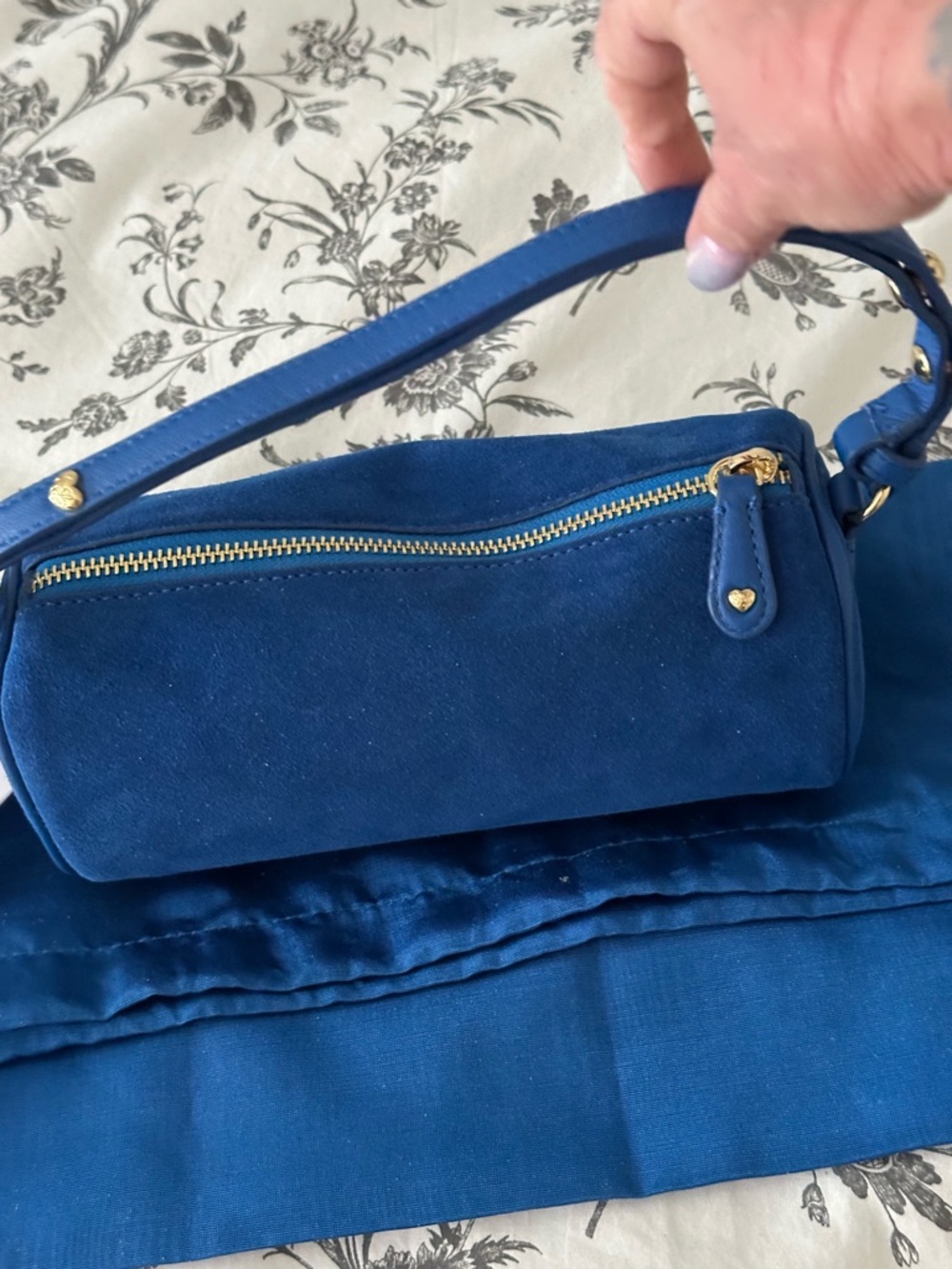 Stoney Clover Lane Barrel Bag NWT - Picture 7 of 8